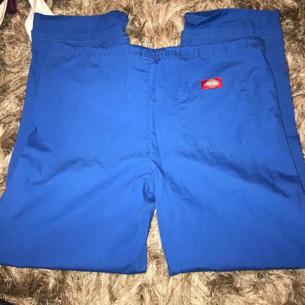 Dickies scrubs